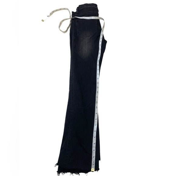 Madewell - Cali Demi-Boot Jeans Asymmetrical Raw Hem Edition - Picture 12 of 16